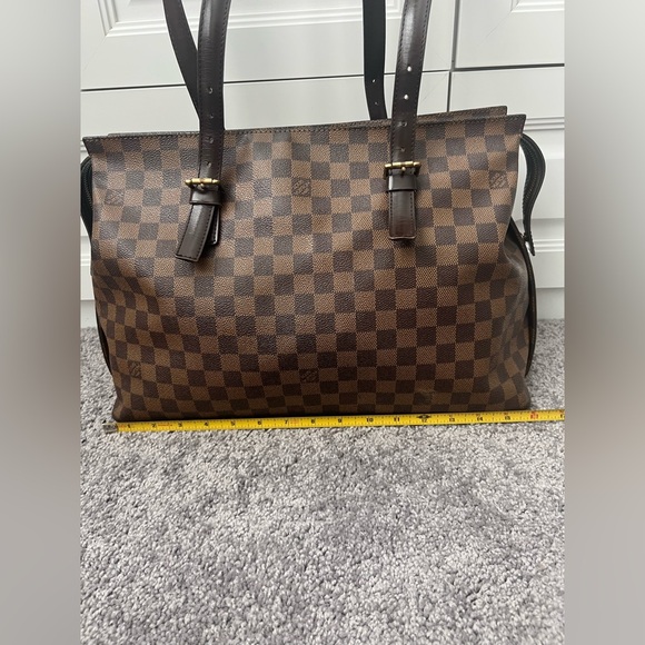 Louis Vuitton Damier Ebene Chelsea Tote - Picture 15 of 17